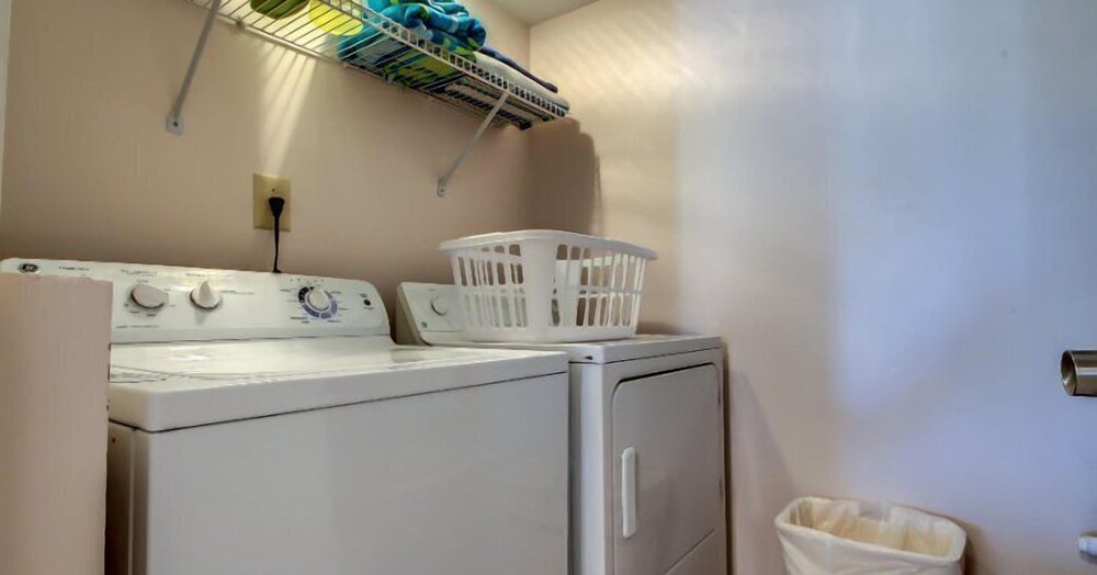 2034 Beachwood - photo 16