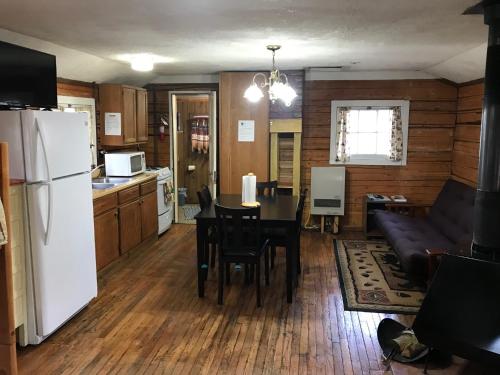 Grandview Cabins & RV Resort - photo 48