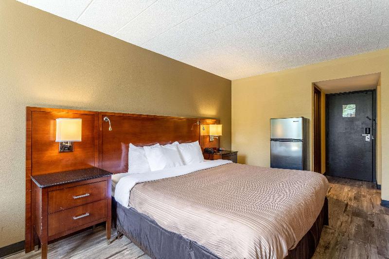 Suburban Extended Stay Hotel - photo 18