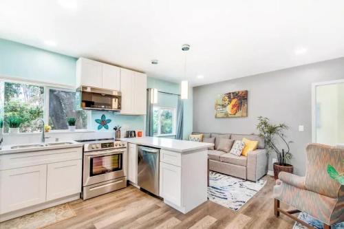 Newly Remodel Wine Country Retreat — Fallbrook