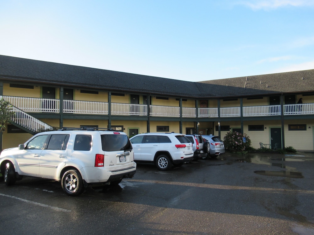 Gualala Country Inn - photo 9