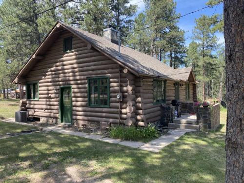 Historic Log Cabin #14 at Horse Creek Resort - photo 7