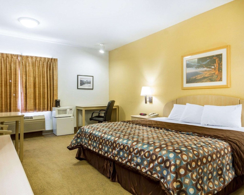Rodeway Inn Watsonville - photo 11
