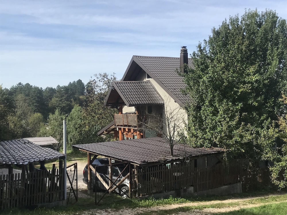 Dominating Olywood One - last minute hotel in Sarajevo