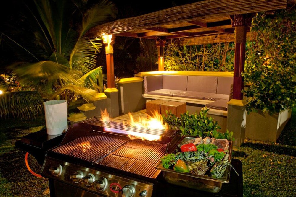 Cocoon Resort & Villas — 4-Star Luxury Hotel in Bentota, Sri Lanka