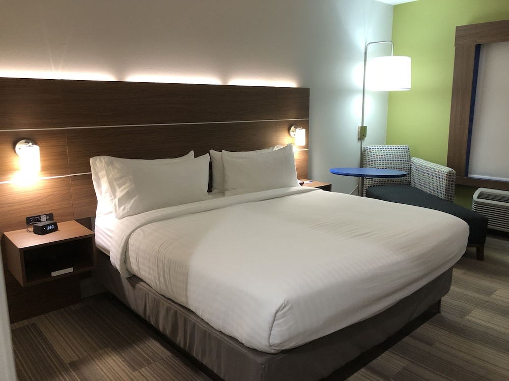 Holiday Inn Express Pineville Alexandria Area by IHG - photo 3