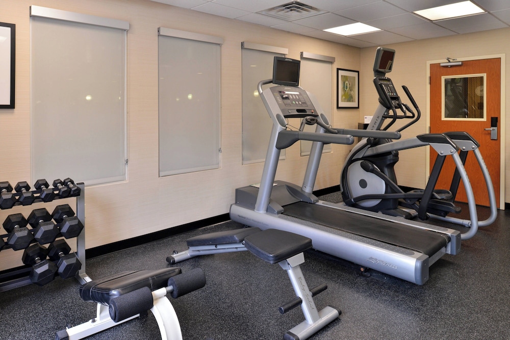Fairfield Inn & Suites by Marriott Cleveland Avon - photo 21
