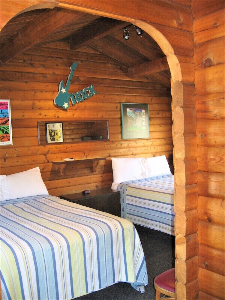 Virginian Resort - photo 6