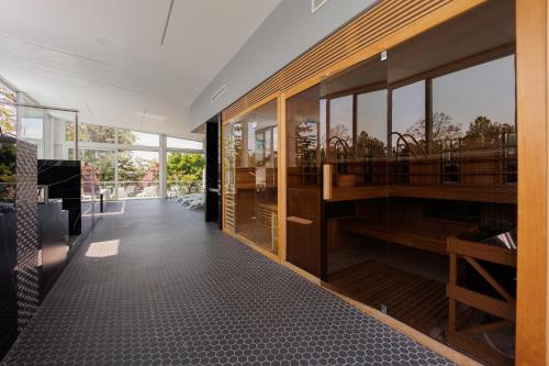 Villa Bauhaus Gold — 4-Star Luxury Hotel in Siofok, Hungary
