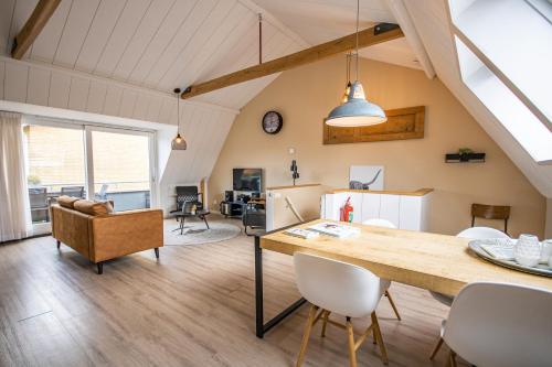 Bodhi Beach House — 4-Star Luxury Hotel in Egmond Aan Zee, Netherlands