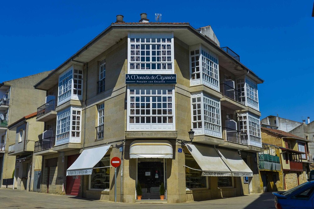 A Morada do Cigarron - carbon neutral hotel in Verin