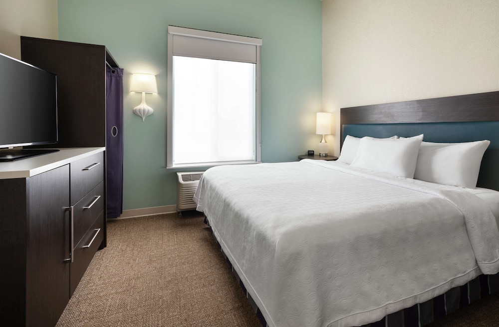 Home2 Suites by Hilton Anchorage Midtown - photo 11