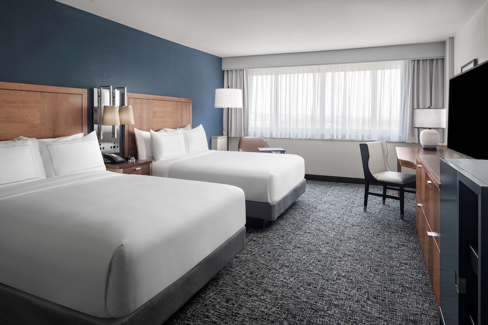 The Alloy King of Prussia a DoubleTree by Hilton - photo 15