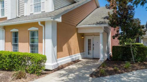 Gorgeous 3Bd Close to Disney @ Reunion Resort 1596 - featured photo
