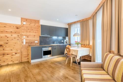 Superior Apartments Marialisa Rose — 4-Star Luxury Hotel in Chiusa, Italy