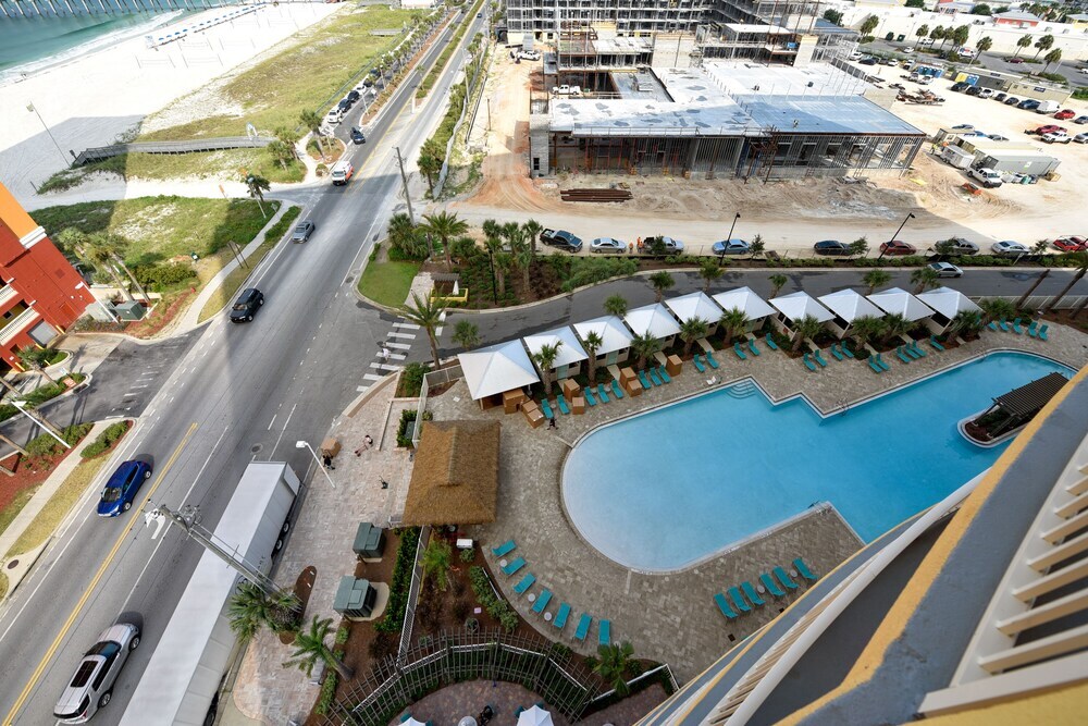 Calypso Resort and Towers by Book That Condo - photo 21