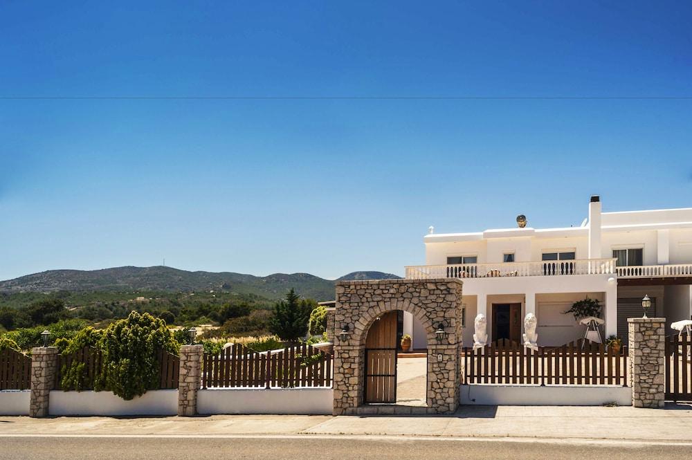 Villa Dionysus — 4-Star Luxury Hotel in Rodos, Greece