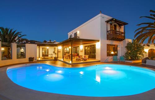 Villa Haere Mai — 4-Star Luxury Hotel in Tias, Spain