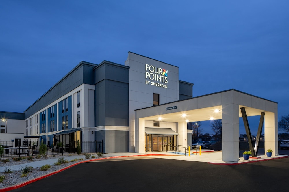 Four Points by Sheraton Alexandria - featured photo