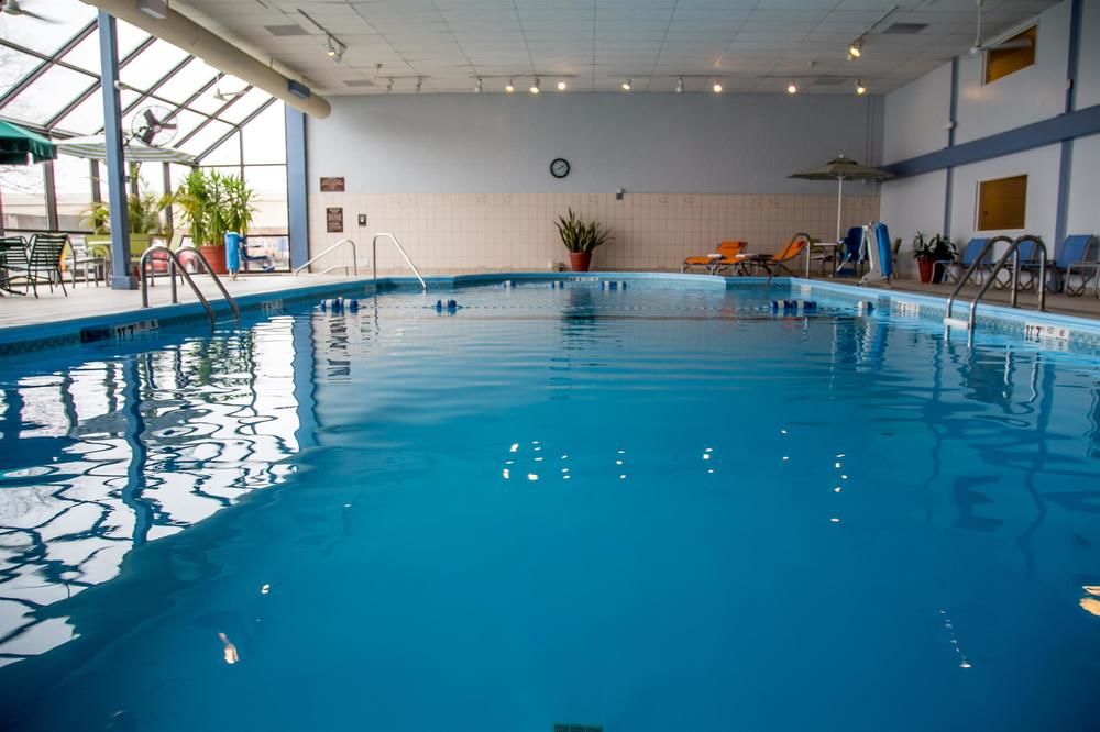 Ramada Plaza Rochester Airport - photo 3