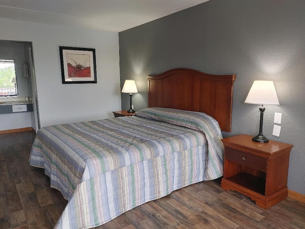 Paris Inn and Suites - photo 7