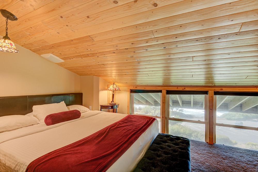 Inn at Otter Crest - photo 7