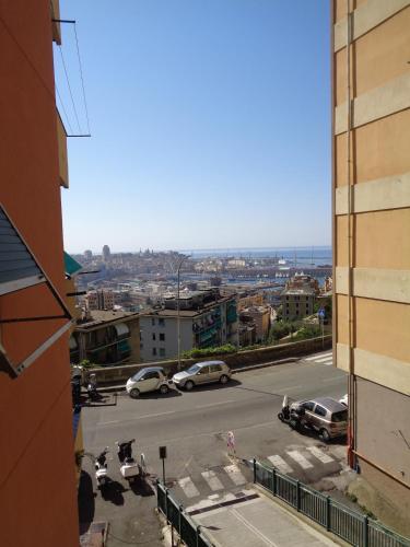 La casa di Samu intero appartamento 2 camere più servizi — 4-Star Luxury Hotel in Genoa, Italy