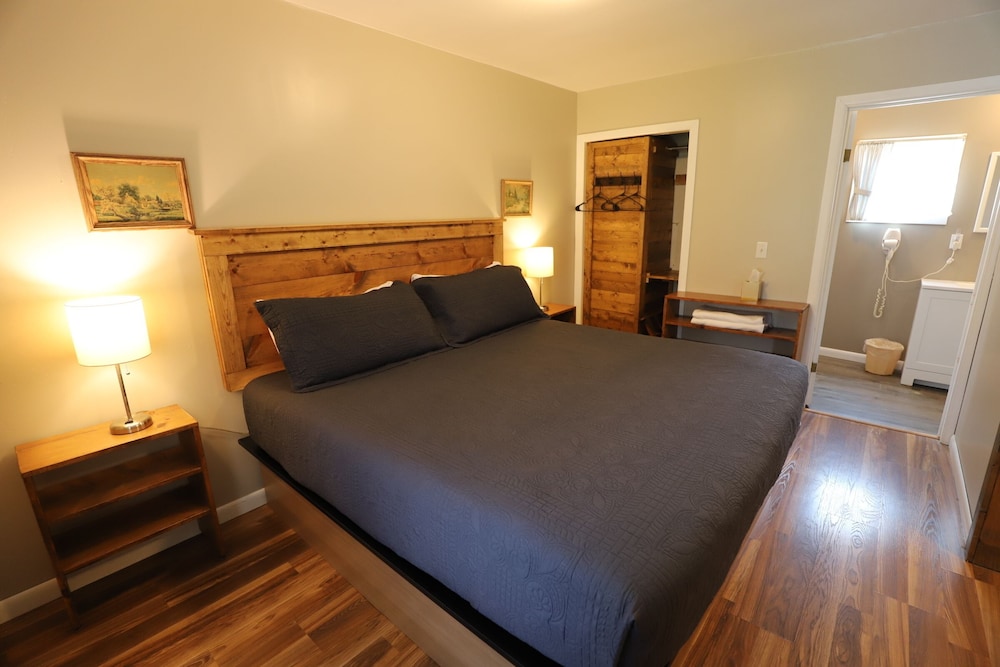Lakeside Resort - photo 16