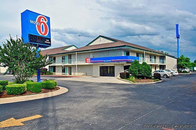 Motel 6 Huntsville Madison - photo 2