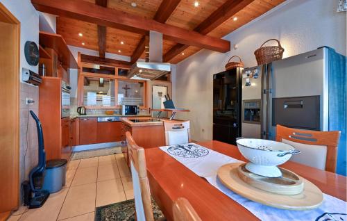 Cozy Home In Cakovec With Sauna — Cakovec — photo 4