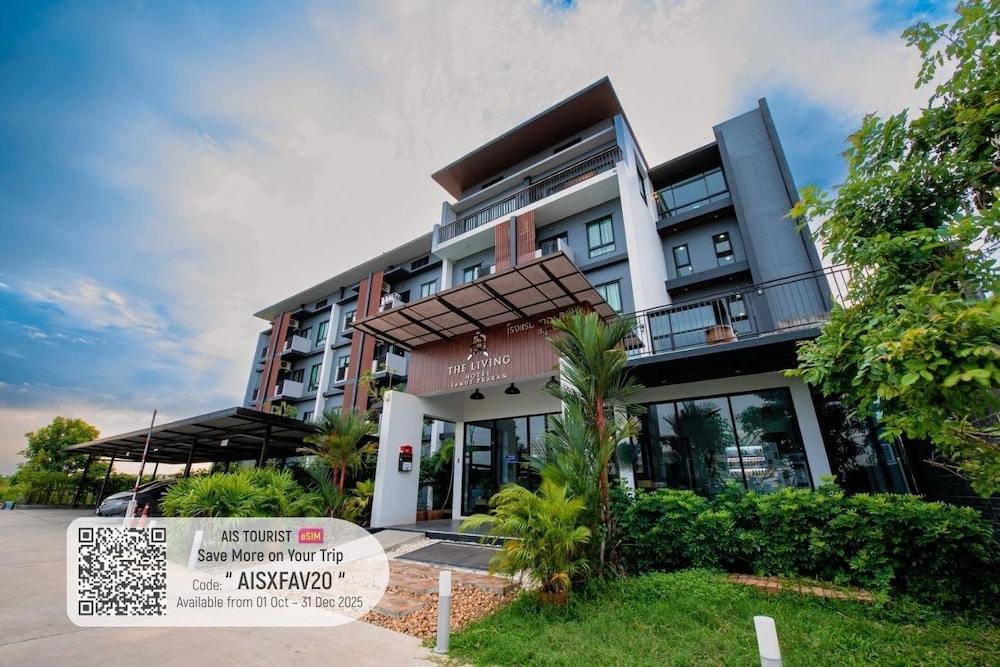The Living Hotel SamutPrakan — hotel in Bang Bo
