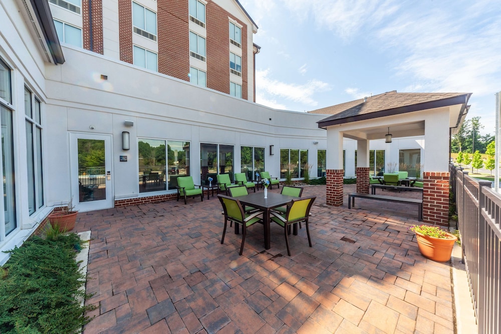Hilton Garden Inn Martinsburg - photo 65