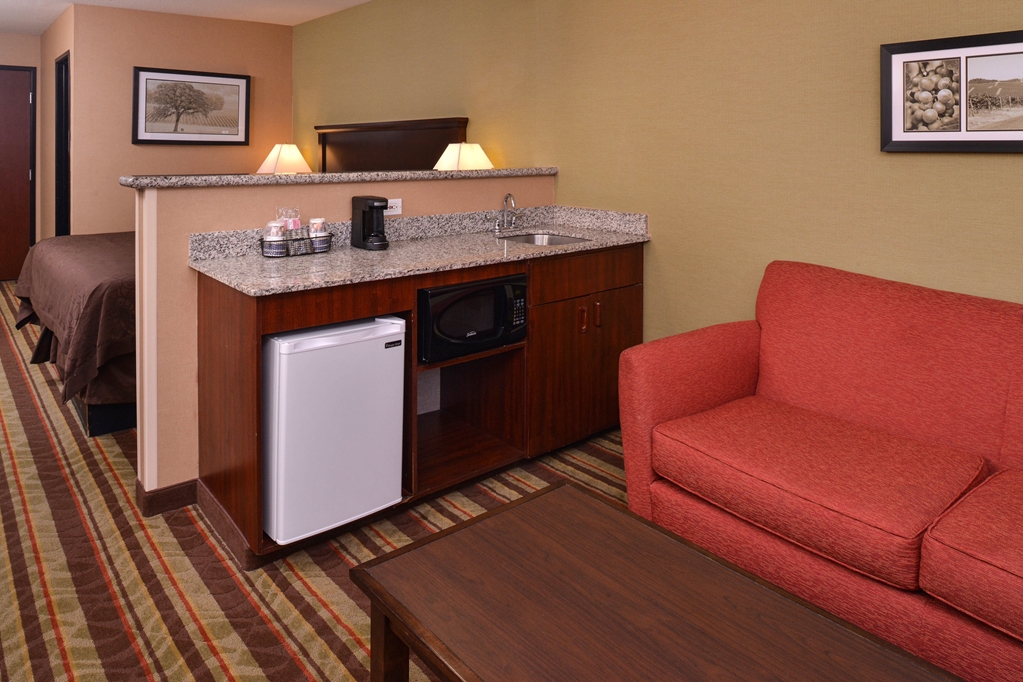 Best Western Wilsonville Inn & Suites - photo 13