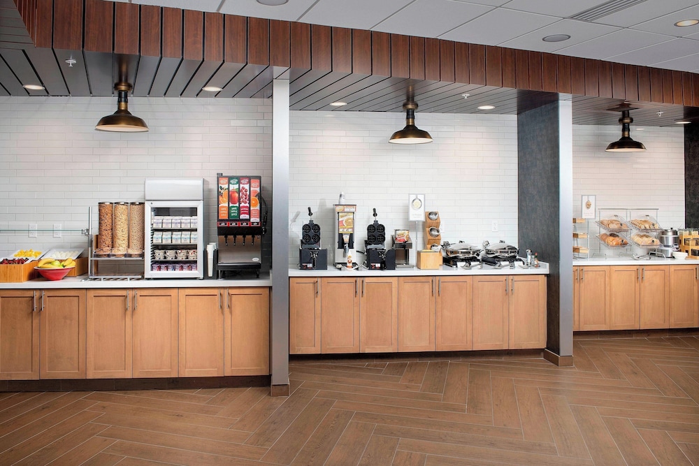 Fairfield Inn & Suites by Marriott Miami Airport West Doral - photo 23