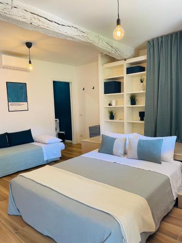 Modern Loft Rho Fiera Milano — 4-Star Luxury Hotel in Rho, Italy