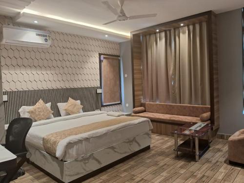Hotel The Opulent - last minute hotel in Bhubaneshwar