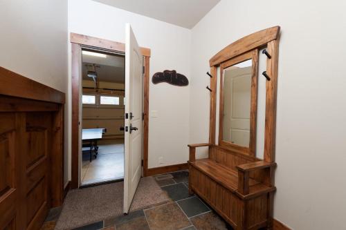Twilight 48 Penstock Court - photo 43