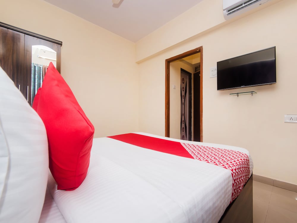 OYO 16021 Ganesh Tower Service Apartment