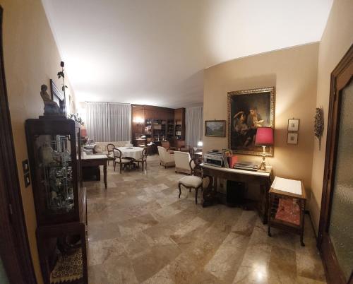 La Casa Dei Nonni al Vaticano — 4-Star Luxury Hotel in Rome, Italy