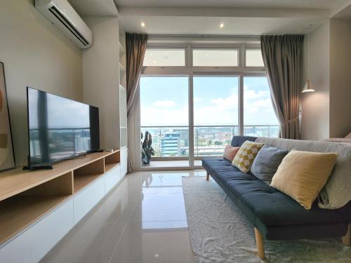 Riverine Diamond Condo Kuching Vacay Home — 4-Star Luxury Hotel in Kuching, Malaysia
