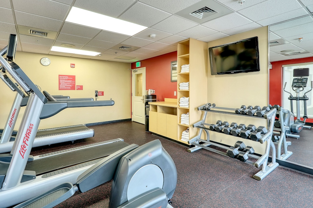TownePlace Suites York - photo 43