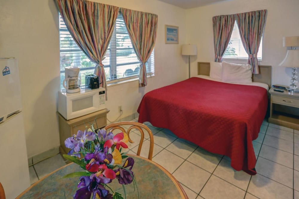 Richard's Motel Extended Stay - photo 10