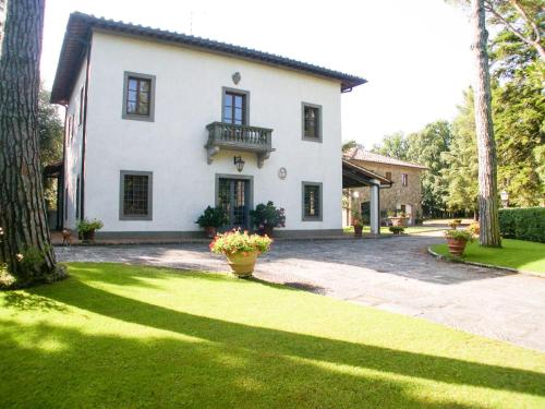 Villa antonella — 4-Star Luxury Hotel in Gambassi Terme, Italy