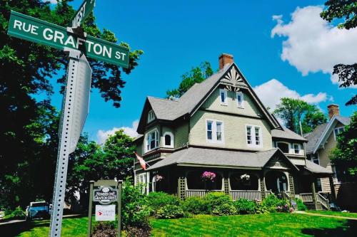 No 1 Grafton Inn — 4-Star Luxury Hotel in Charlottetown, Canada