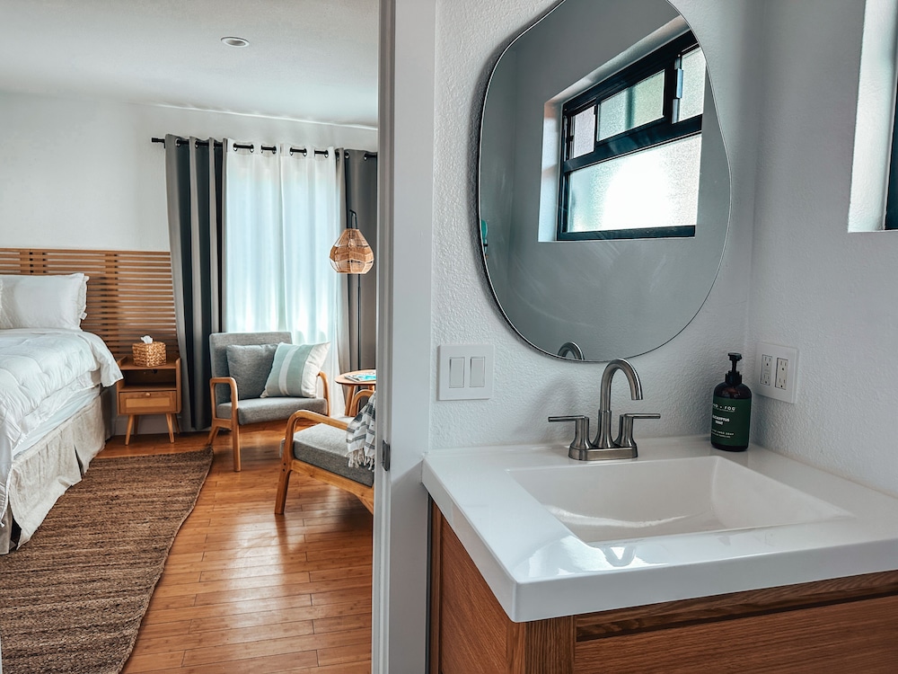 The Yucca Hotel - photo 34