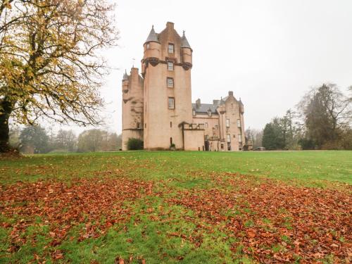 The Preston Tower Apartment Fyvie Castle — Turriff — photo 5