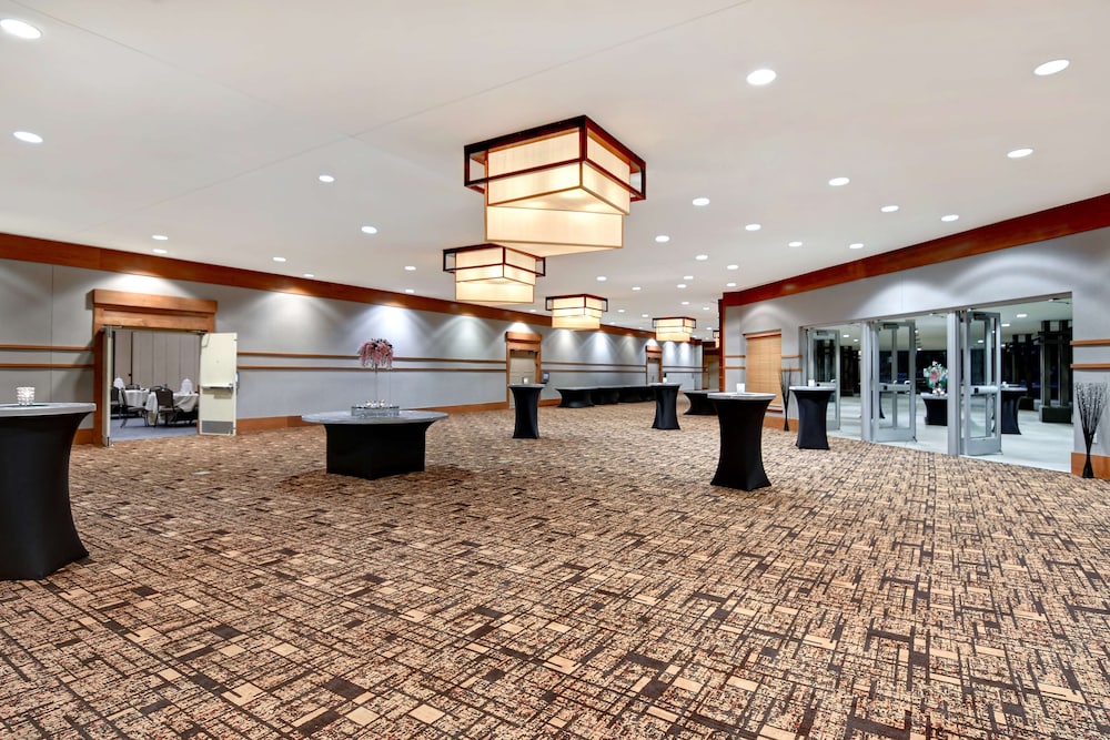 DoubleTree by Hilton Phoenix Tempe - photo 50