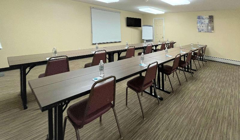 Smart Suites on the Hill - photo 12