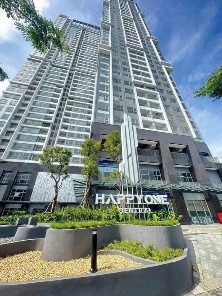 Happy One Central — 4-Star Luxury Hotel in Ho Chi Minh City, Vietnam