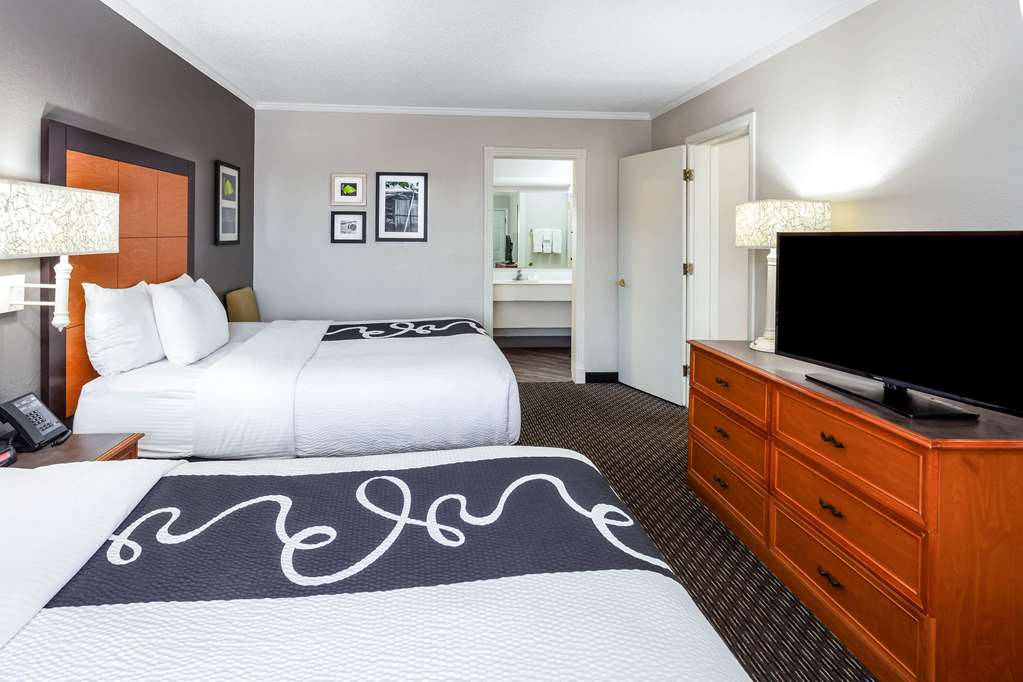 La Quinta Inn by Wyndham Laredo I 35 - photo 19